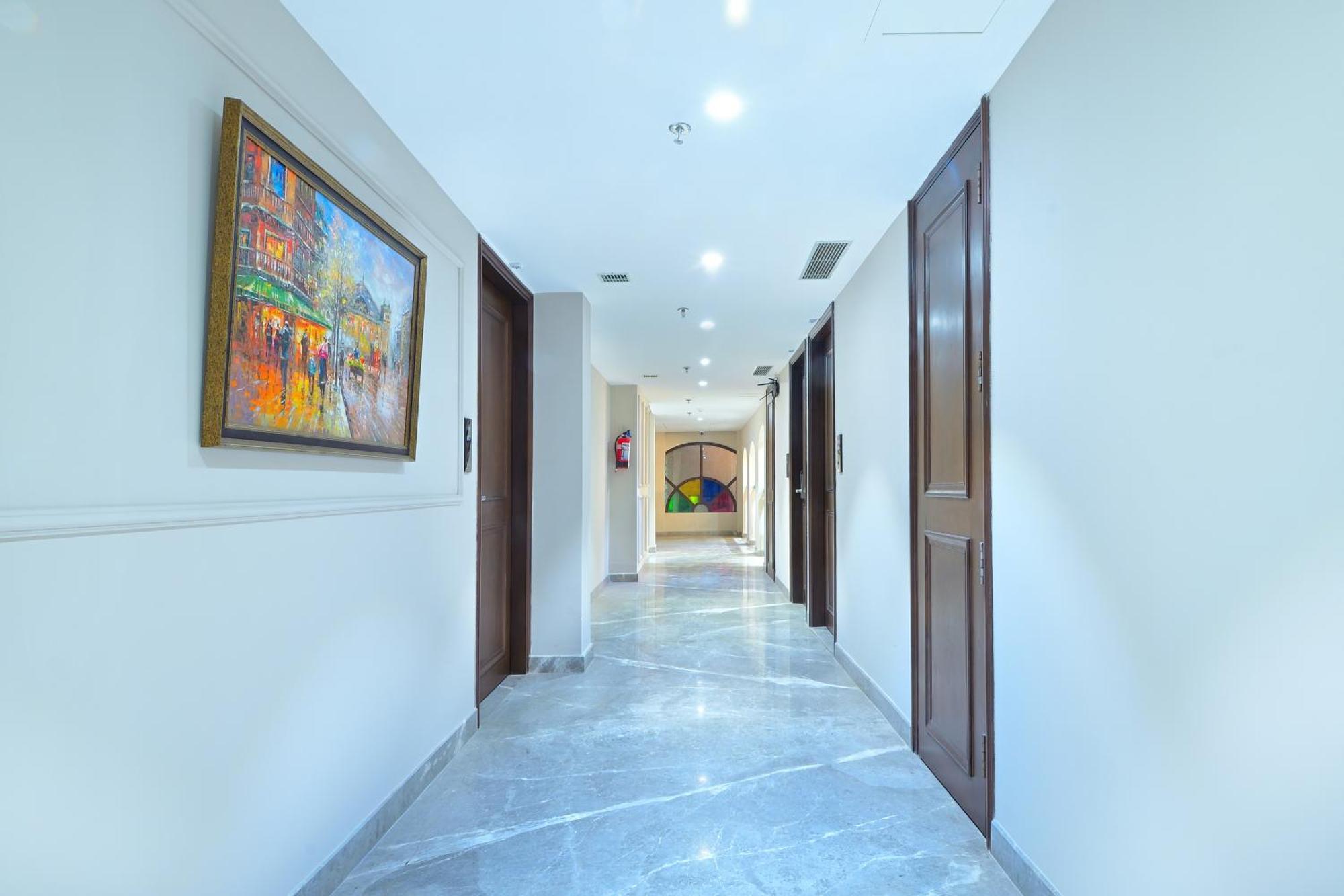 Hotel Sapphire House - 3 Mins Walk From Metro And 5 Mins From Rail Station New Delhi Luaran gambar
