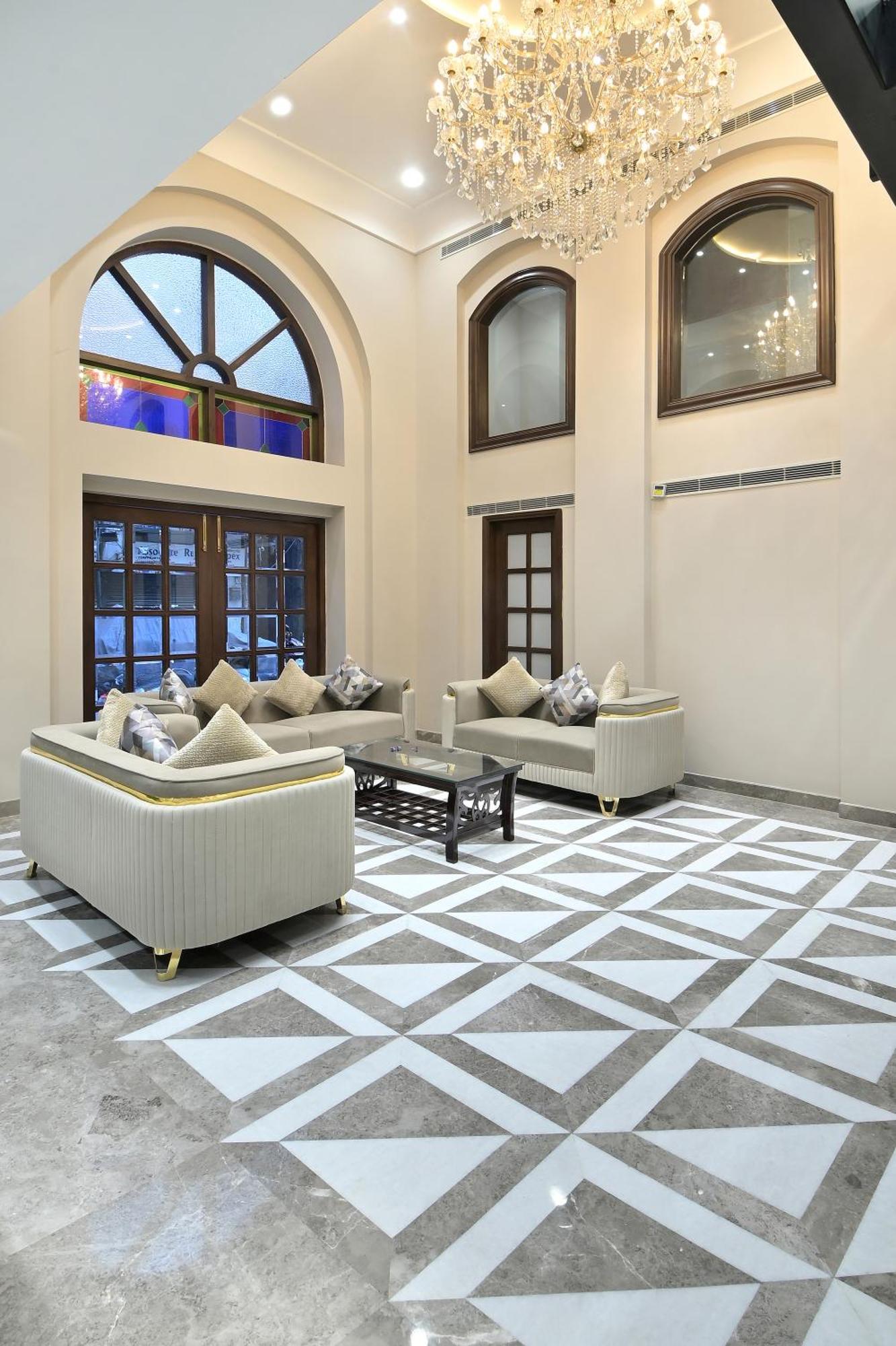 Hotel Sapphire House - 3 Mins Walk From Metro And 5 Mins From Rail Station New Delhi Luaran gambar